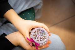 2025-11-16_Zapach-Ukojenia-warsztaty-tworzenia-swiec-sojowych_38