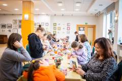 2025-11-16_Zapach-Ukojenia-warsztaty-tworzenia-swiec-sojowych_41