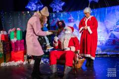 2025-12-07_Usmiechowe-Miasteczko-Mikolaja_Usmiechowy-upominek_011