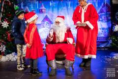 2025-12-07_Usmiechowe-Miasteczko-Mikolaja_Usmiechowy-upominek_075