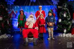 2025-12-07_Usmiechowe-Miasteczko-Mikolaja_Usmiechowy-upominek_076