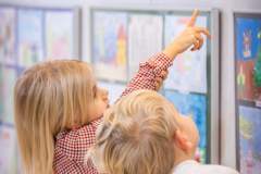 3_2025-12-14_Wernisaz-konkurs-Ozarowska-Kartka-Swiateczna-2025_005