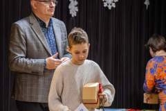 3_2025-12-14_Wernisaz-konkurs-Ozarowska-Kartka-Swiateczna-2025_040