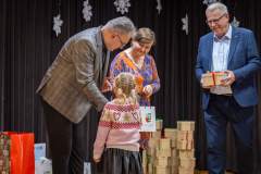 3_2025-12-14_Wernisaz-konkurs-Ozarowska-Kartka-Swiateczna-2025_077
