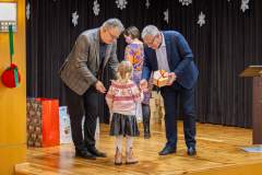 3_2025-12-14_Wernisaz-konkurs-Ozarowska-Kartka-Swiateczna-2025_078