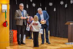 3_2025-12-14_Wernisaz-konkurs-Ozarowska-Kartka-Swiateczna-2025_088