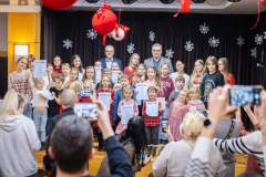 3_2025-12-14_Wernisaz-konkurs-Ozarowska-Kartka-Swiateczna-2025_125