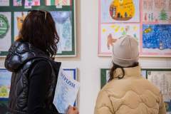 3_2025-12-14_Wernisaz-konkurs-Ozarowska-Kartka-Swiateczna-2025_132